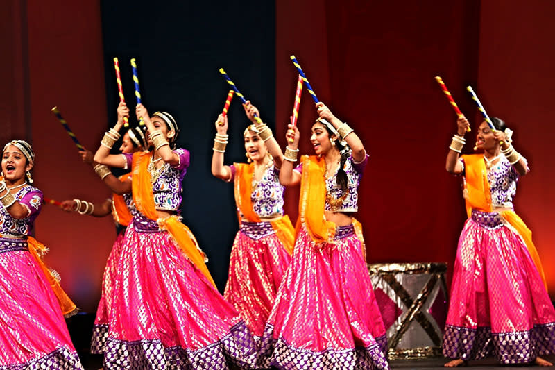 Clash of Dandiya