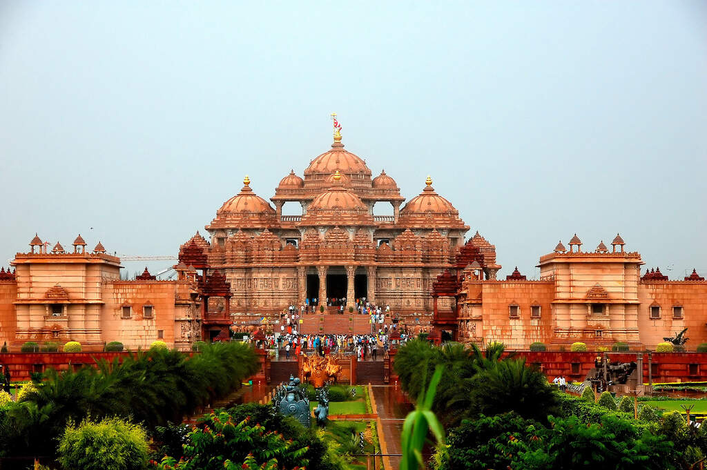 Best to Visit Akshardham Temple Delhi