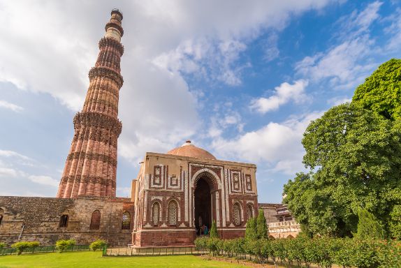 Qutub-Minar-Complex