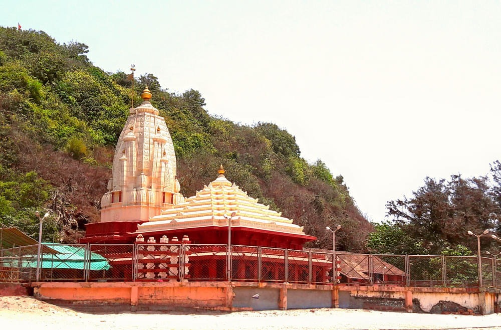Places to Visit Near Ganpatipule