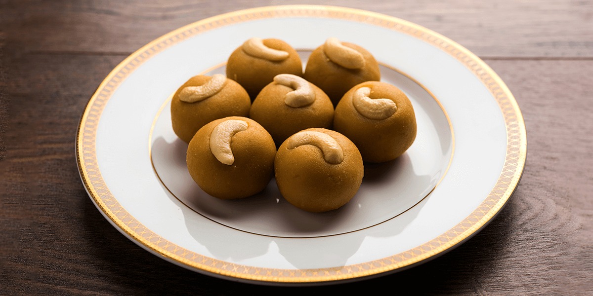 Famous Diwali Nourishments of Gujarat