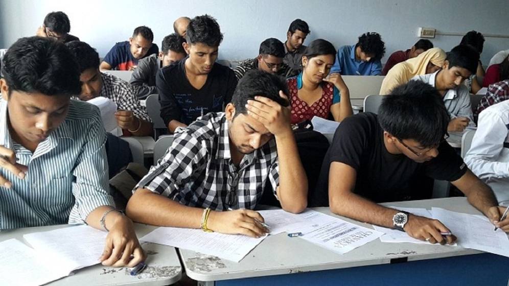 What to look for in an IAS coaching institute