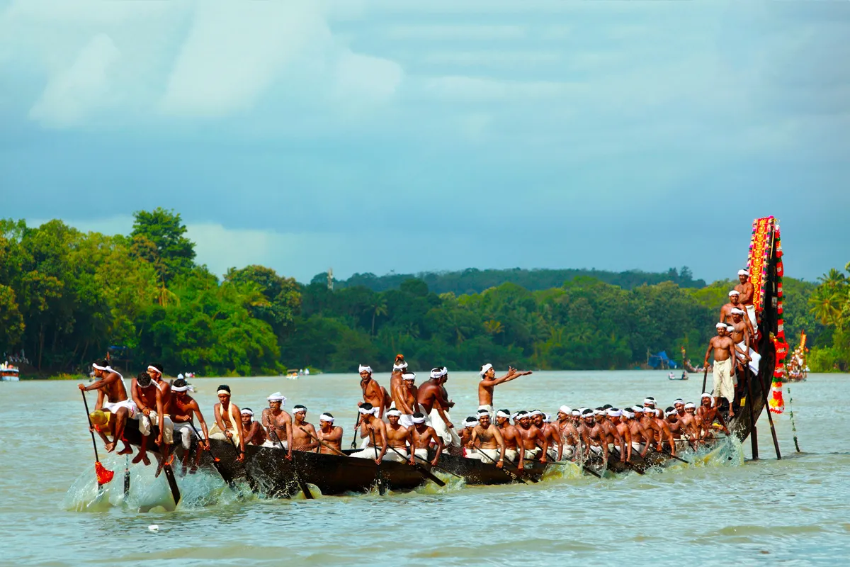 Vallam Kali Kerala