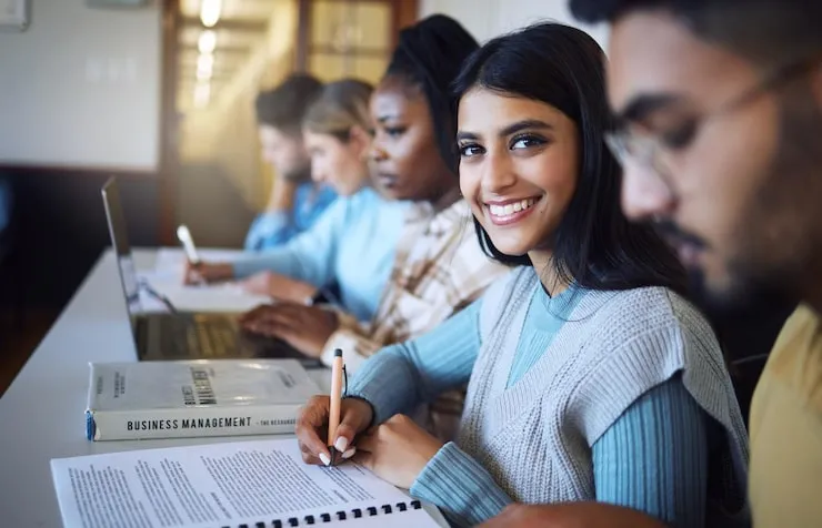 Advantages and Disadvantages of Indian School Education