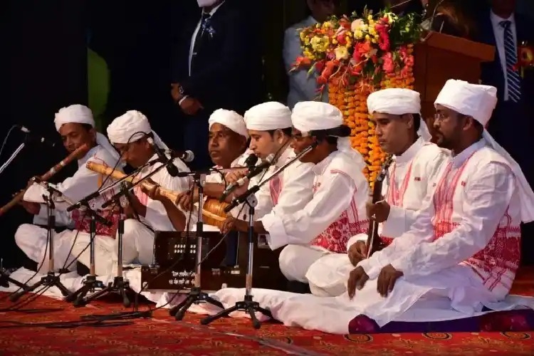 Zikir and Zari