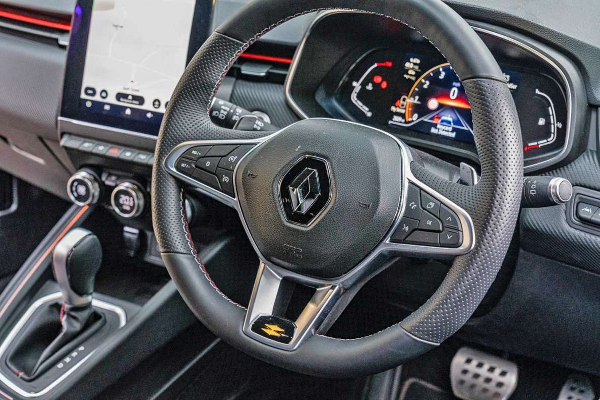 Renault Clio Dashboard