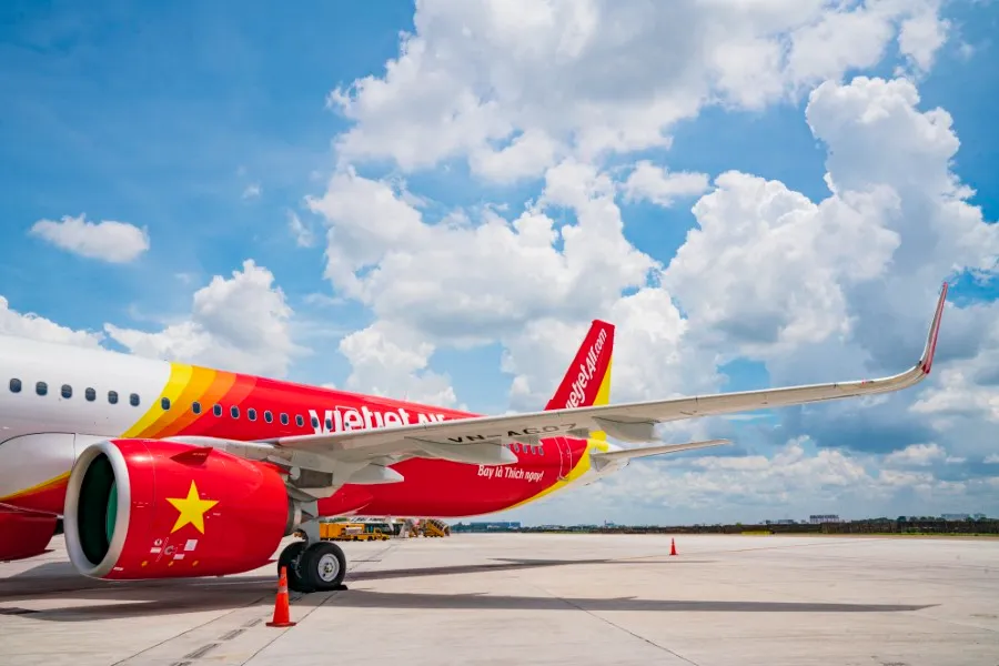 Flying to Thailand with Vietjet