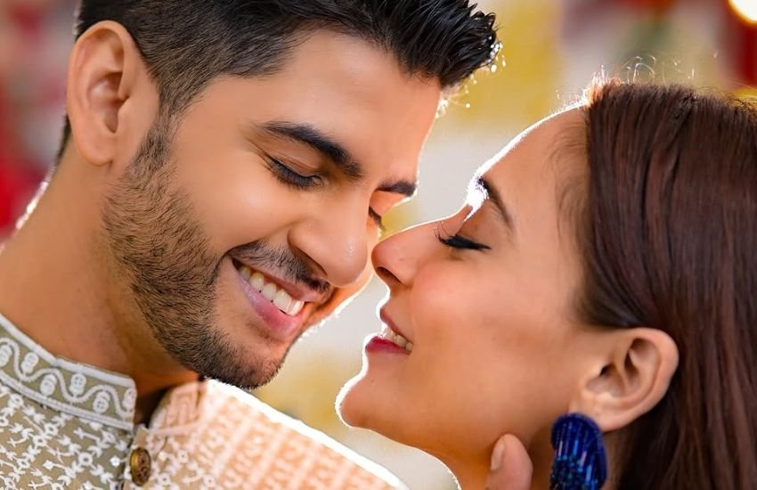 Bigg Boss Star Sara Khan Weds