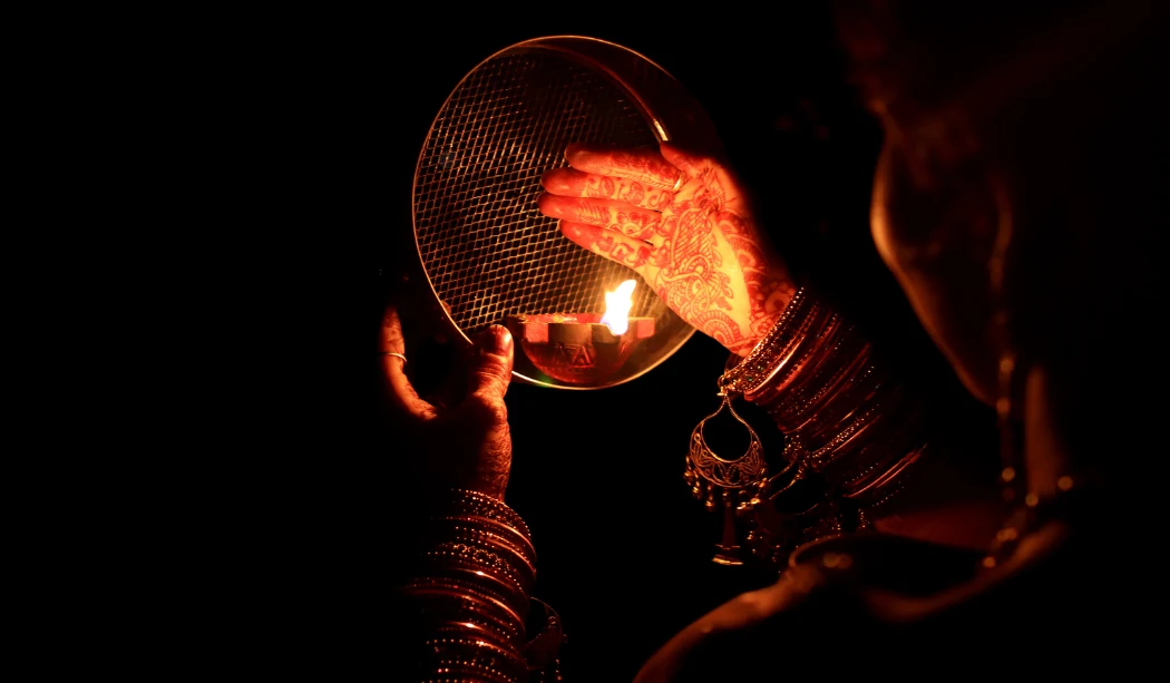 Karwa Chauth Glamour And Rituals Shine In Delhi