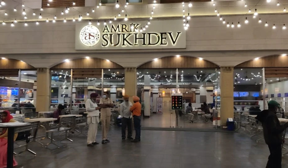 Famous Punjabi Dhabas Serving Authentic Flavors