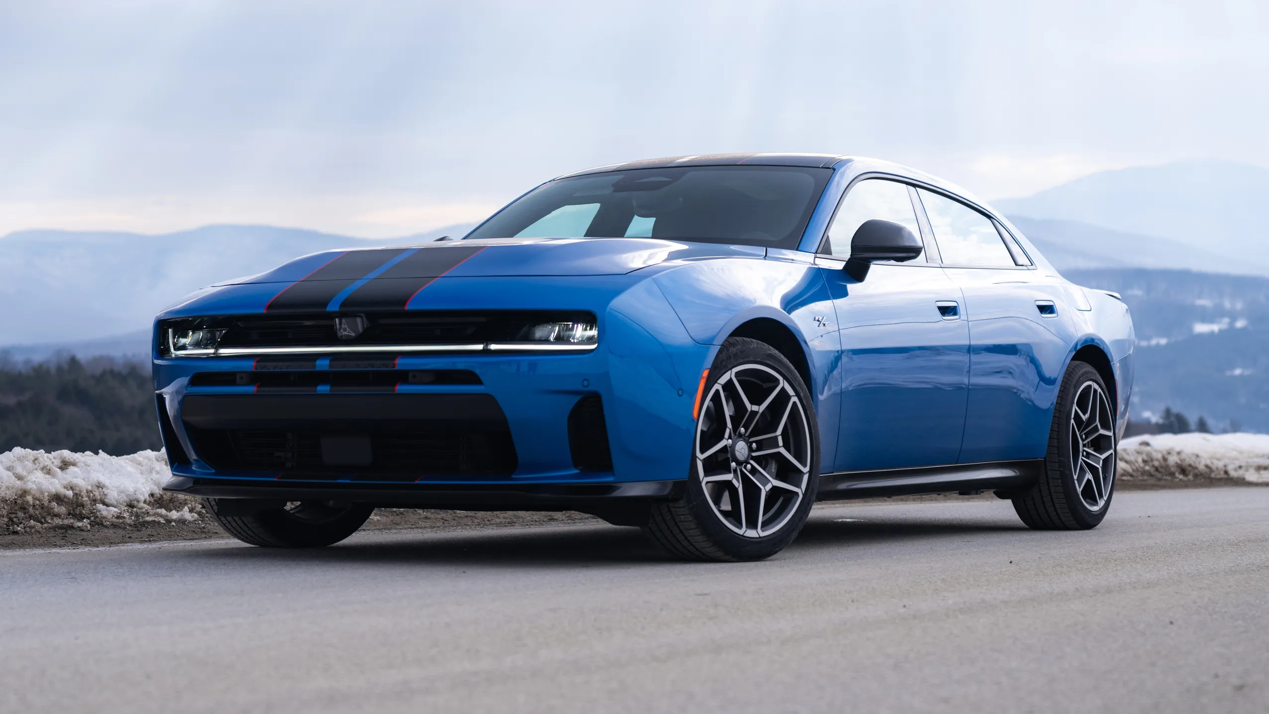 How the�2026 Charger R/T�Handles the Road