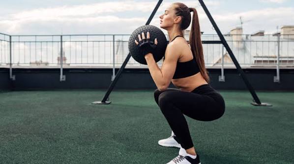 Requirements for an Hourglass Figure in Gym