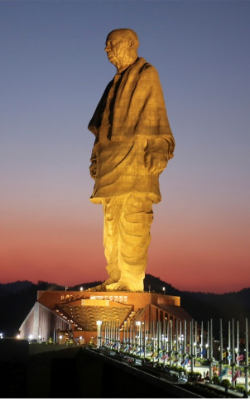 World’s Tallest Wonder